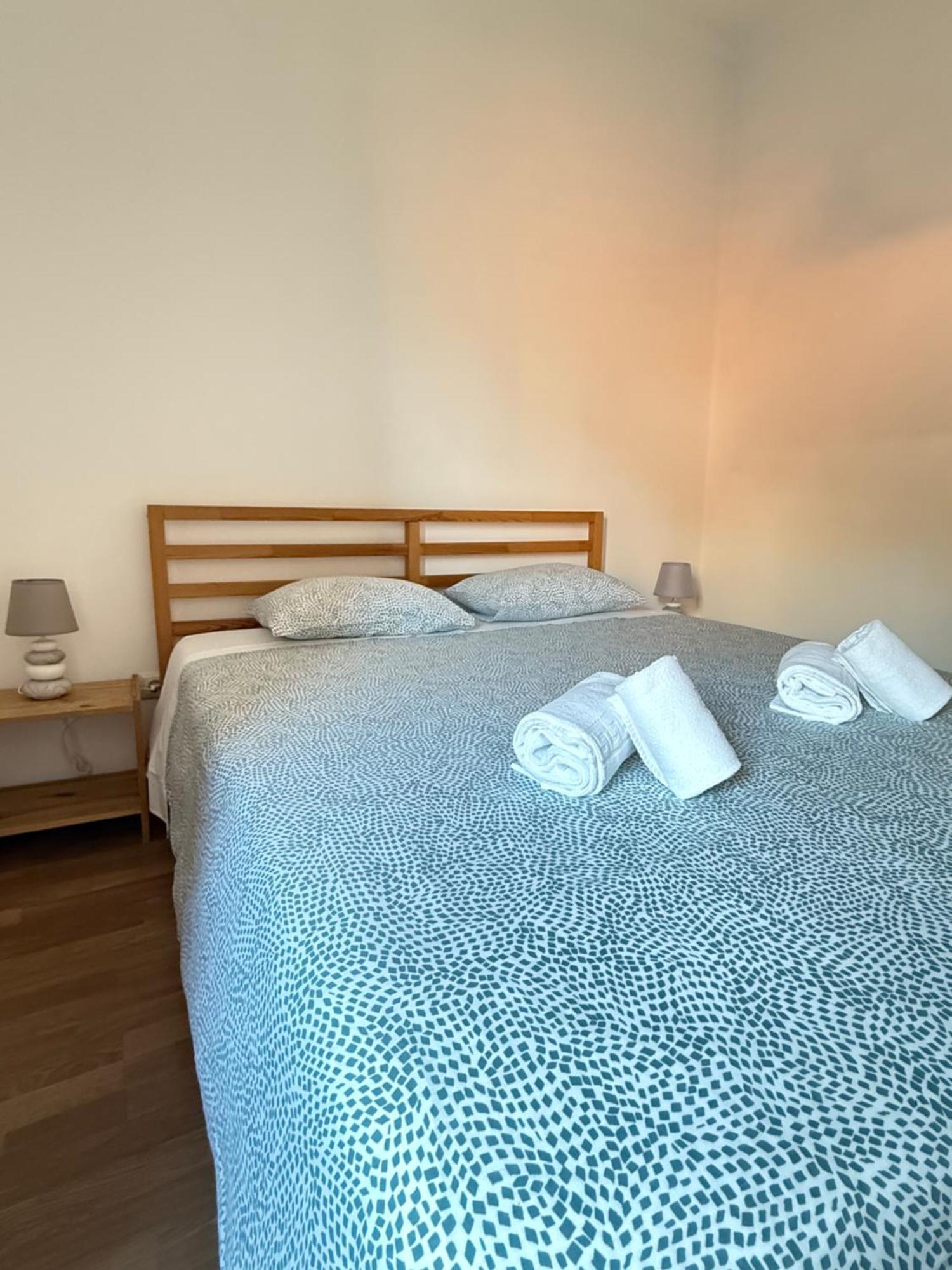 Apt4 - Oporto2All 加亚新城 外观 照片
